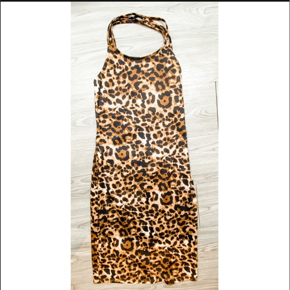 Mini dress - Picture 1 of 2